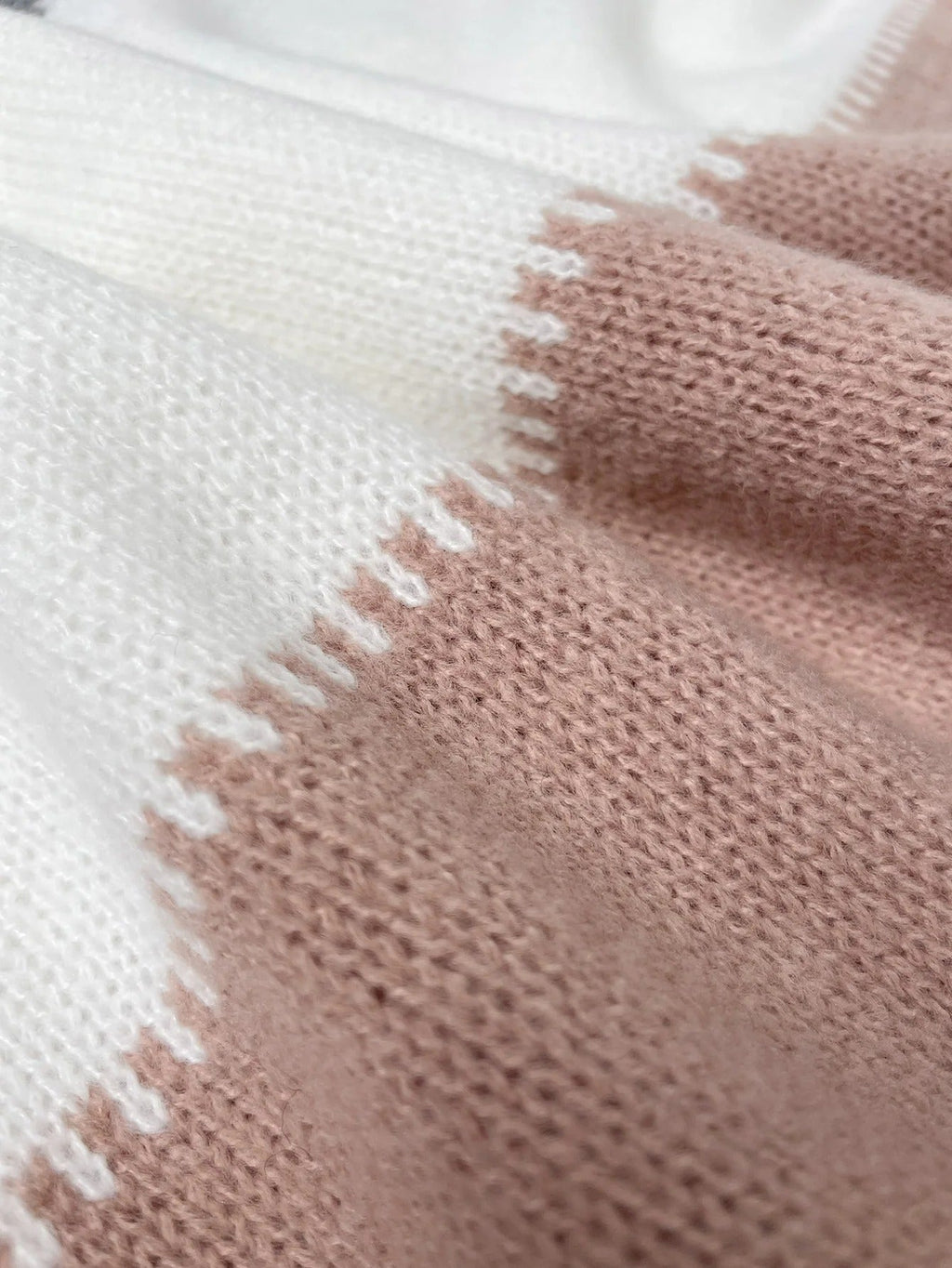 Averie | Cozy Pullover