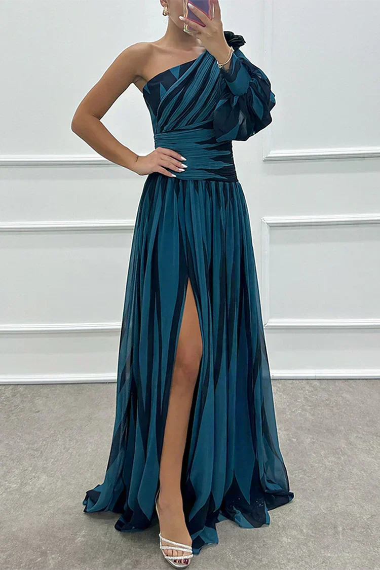 Shiloh - Elegantes Maxikleid mit Streifen und einem Schulterträger